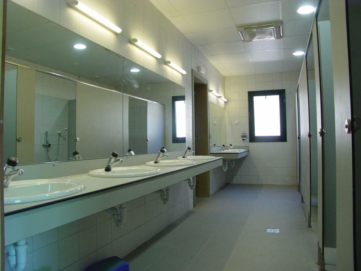 Ca N'Oliver Casa De Colonies Hostel Pontos Ngoại thất bức ảnh